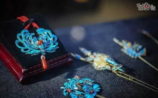 從廢棄到新生 重慶主城里的文創(chuàng)喵村，喚醒工業(yè)記憶的藝術(shù)棲息地